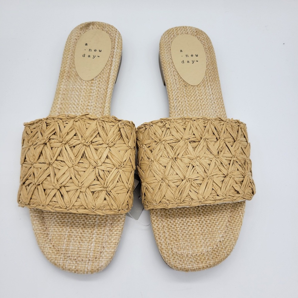 NEW Tan Woven Raffia Slide Sandals Womens 9.5 Flat Slip On Coastal -A New Day-